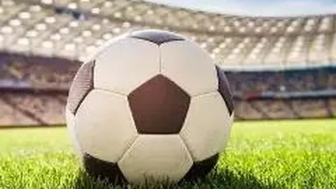 李克勤澄清：我家并未计划移民英国